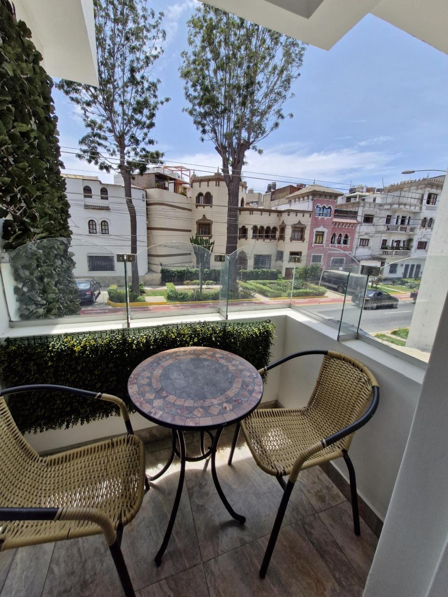 Hotel Residencial Alfa Lima Exterior foto